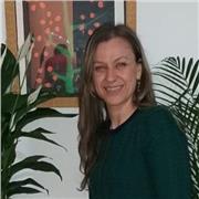 Nativo rumano, ruso, ucraniano